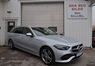 Mercedes-Benz C 220, 2025