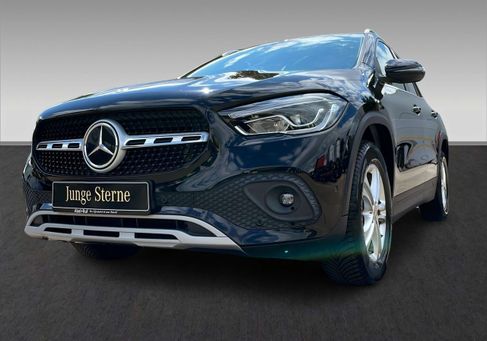 Mercedes-Benz GLA 200, 2023