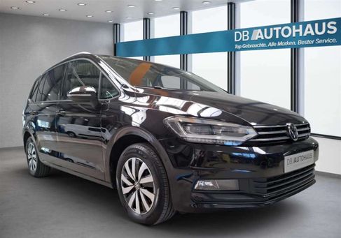 Volkswagen Touran, 2024 2