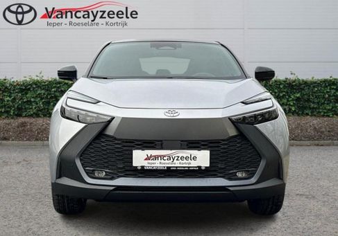Toyota C-HR, 2025