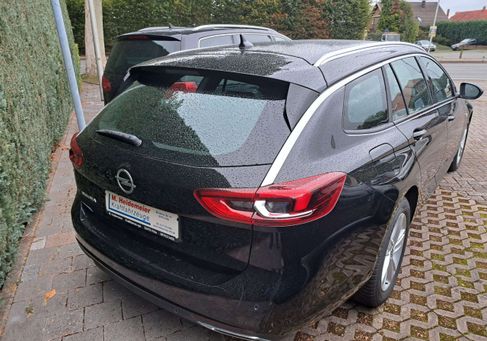 Opel Insignia, 2022 3