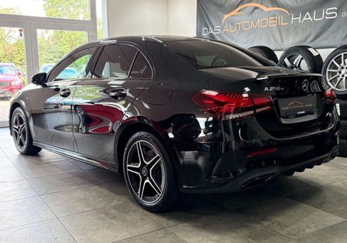 Mercedes-Benz A 250, 2021