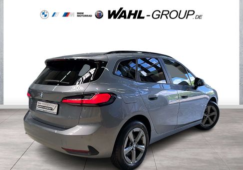 BMW 220, 2023 2