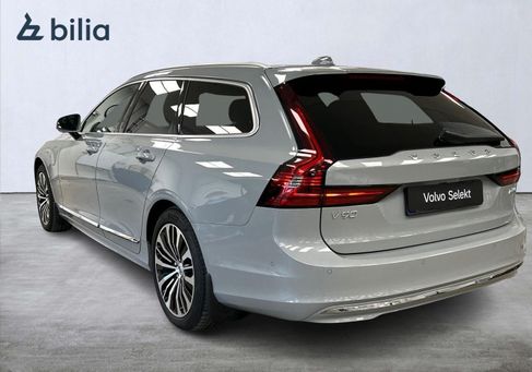 Volvo V90, 2025 3