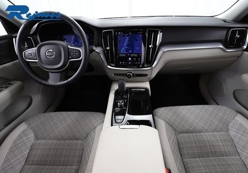 Volvo V60, 2024