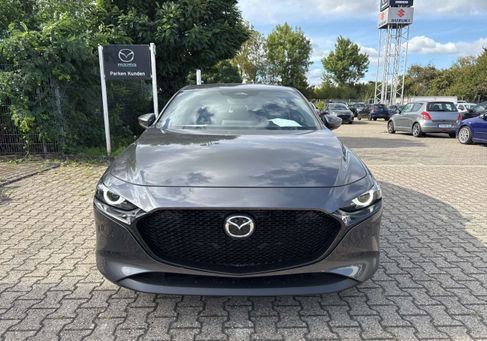 Mazda 3, 2025