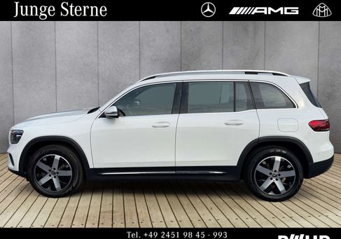 Mercedes-Benz GLB 200, 2022