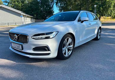 Volvo V90, 2022