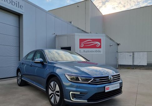 Volkswagen Passat, 2018