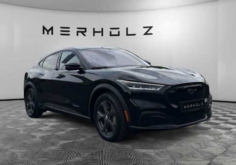 Ford Mustang Mach-E, 2021