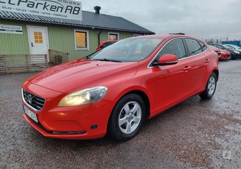 Volvo V40, 2014