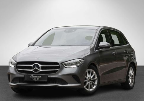 Mercedes-Benz B 180, 2021