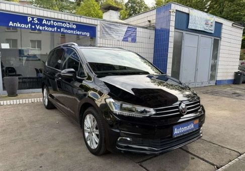 Volkswagen Touran, 2019 3