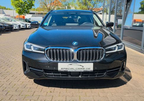 BMW 530, 2022