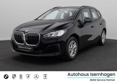 BMW 216, 2025