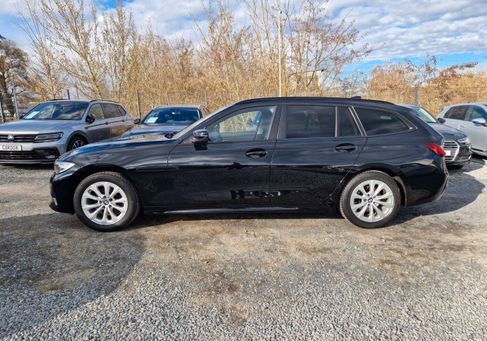 BMW 318, 2022