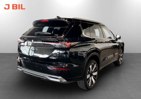 Mitsubishi, 2025