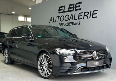 Mercedes-Benz E 400, 2022