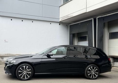 Mercedes-Benz E 300, 2023