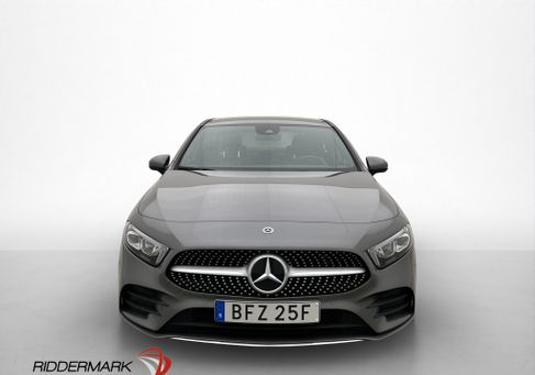 Mercedes-Benz A 200, 2022
