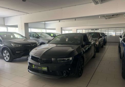 Opel Astra, 2022