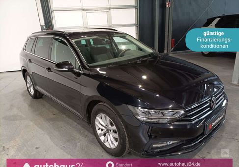 Volkswagen Passat, 2021