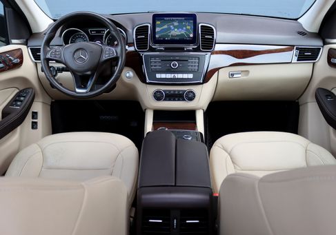 Mercedes-Benz GLE 400, 2018