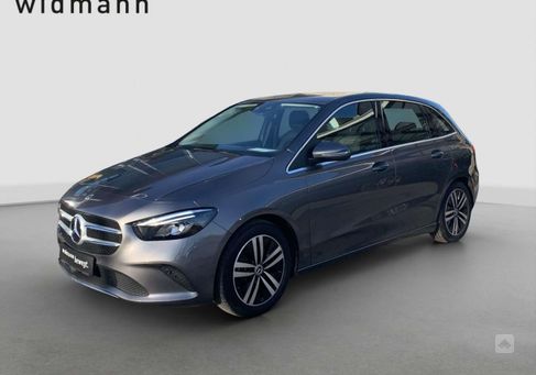 Mercedes-Benz B 200, 2020