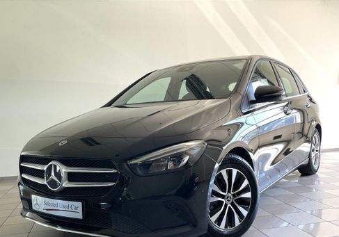 Mercedes-Benz B 180, 2020