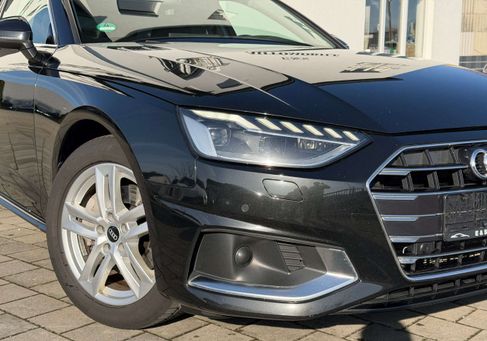 Audi A4, 2022