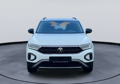 Volkswagen T-Roc, 2025 2