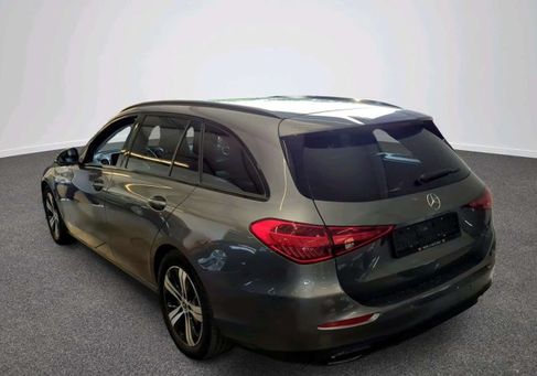 Mercedes-Benz C 200, 2022