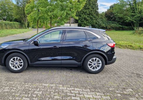 Ford Kuga, 2023