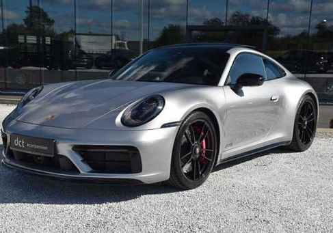 Porsche 992, 2024