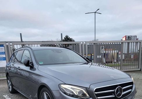 Mercedes-Benz E 300, 2019