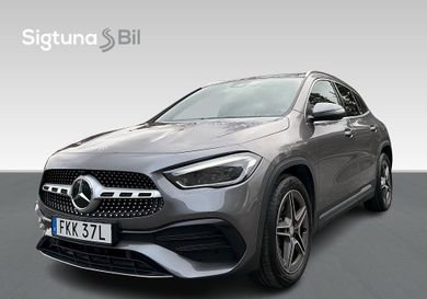 Mercedes-Benz GLA 200, 2022