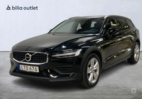 Volvo V60 Cross Country, 2022