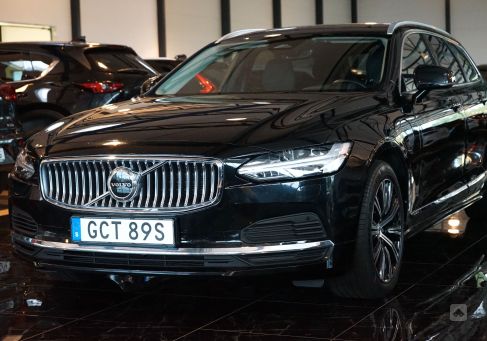 Volvo V90, 2022