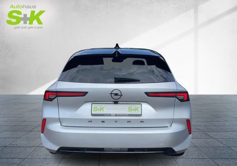 Opel Astra, 2025