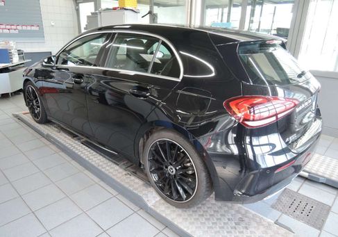 Mercedes-Benz A 200, 2022