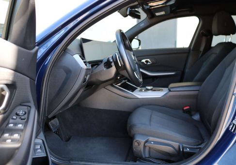 BMW 318, 2023