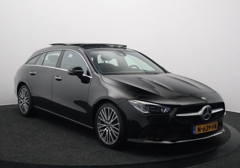 Mercedes-Benz CLA 180 Shooting Brake, 2021