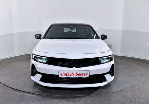 Opel Astra, 2022