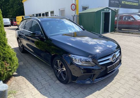 Mercedes-Benz C 220, 2020 3