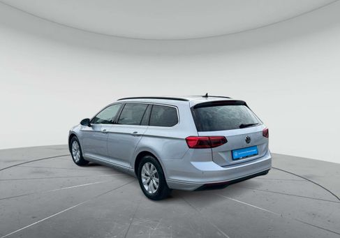 Volkswagen Passat Variant, 2023 3