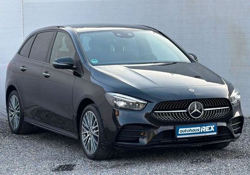 Mercedes-Benz B 250, 2022