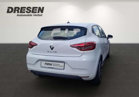 Renault Clio, 2023