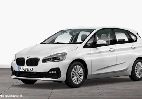BMW 220, 2020