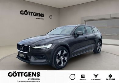 Volvo V60 Cross Country, 2023