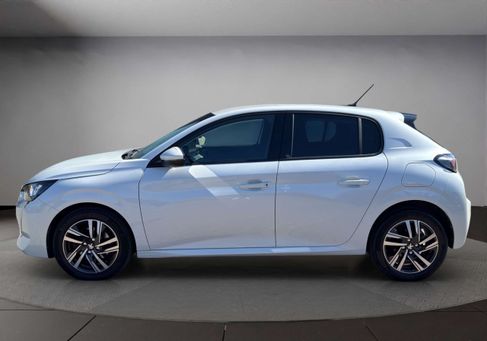 Peugeot 208, 2021